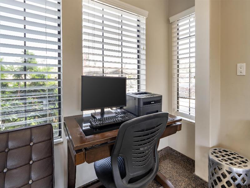 Best Western Airpark Hotel-Los Angeles Lax Airport image