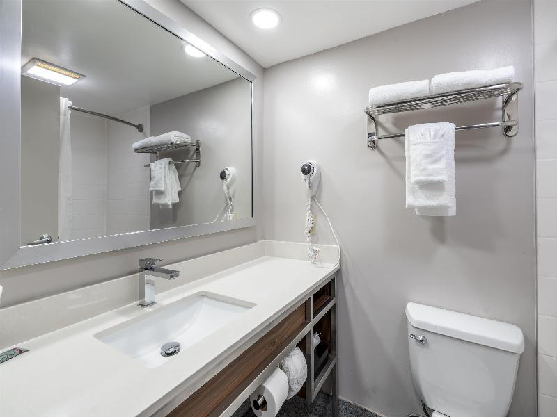 Best Western Airport Plaza LAX Airport LA Stadium image