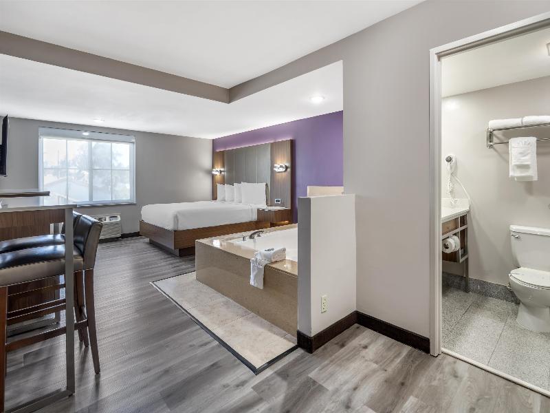 Best Western Airport Plaza LAX Airport LA Stadium image