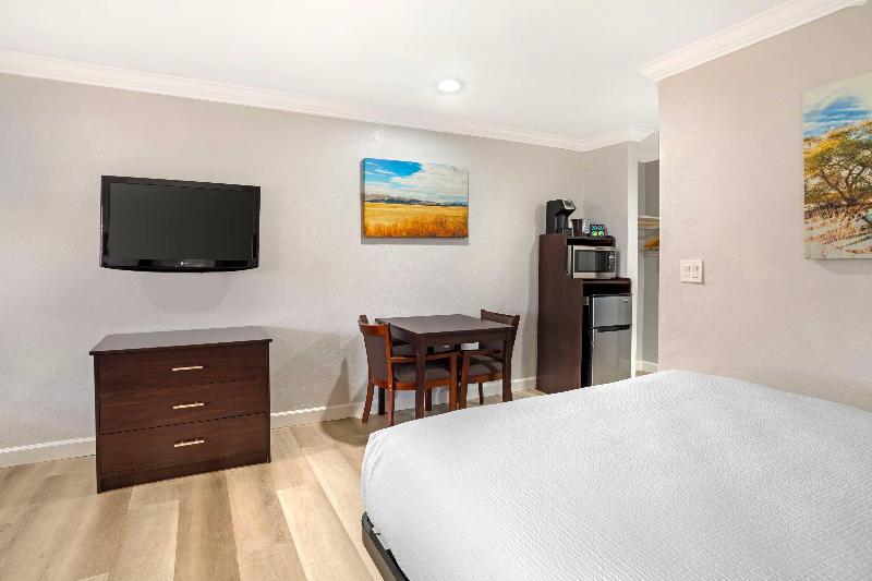 Best Western Inn image