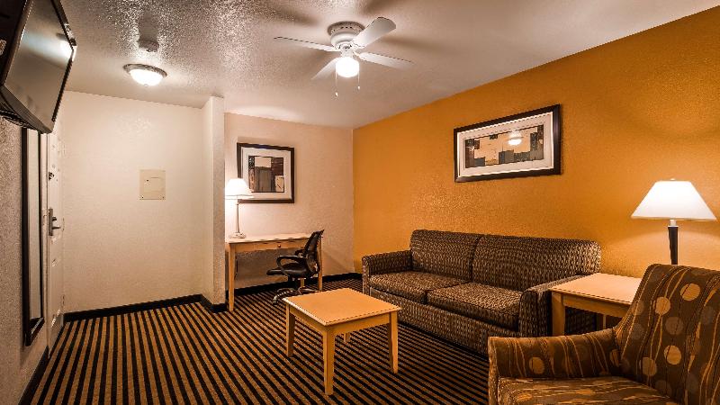 Best Western Plus Executive Inn & Suites image