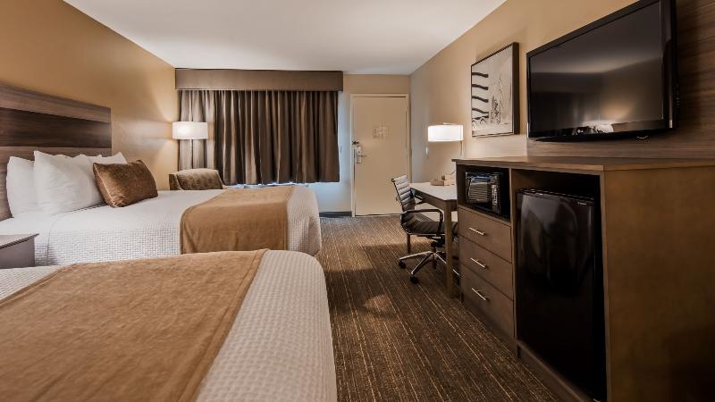Best Western Plus Executive Inn & Suites image