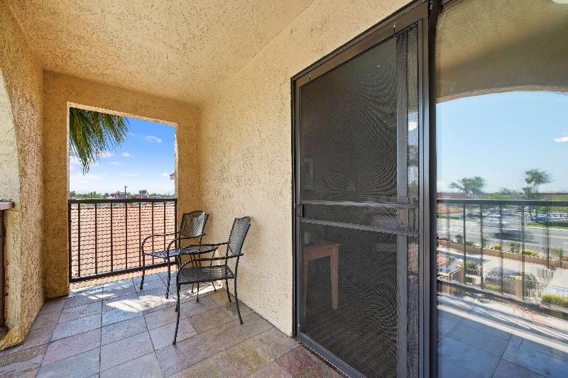 Best Western Plus Executive Inn & Suites image