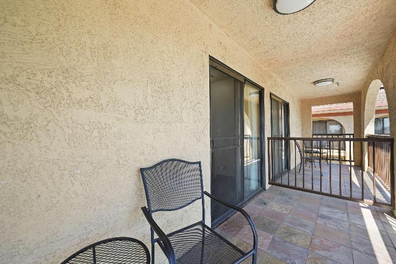Best Western Plus Executive Inn & Suites image