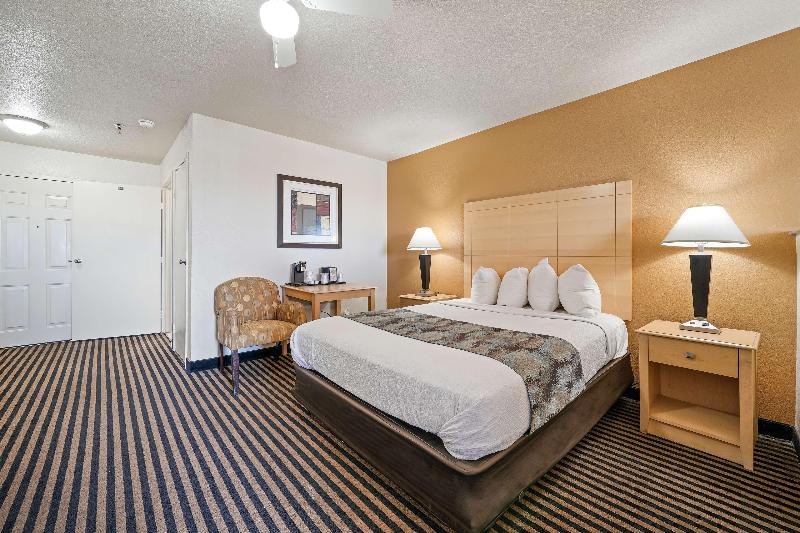 Best Western Plus Executive Inn & Suites image