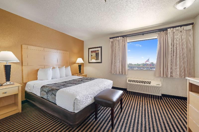 Best Western Plus Executive Inn & Suites image