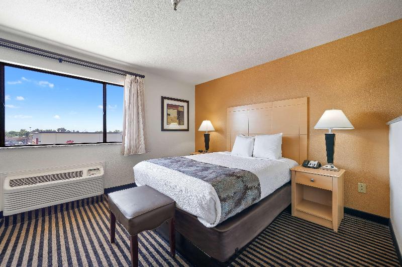 Best Western Plus Executive Inn & Suites image