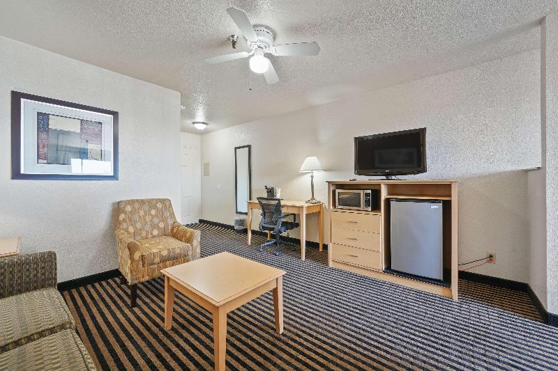 Best Western Plus Executive Inn & Suites image
