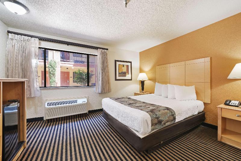 Best Western Plus Executive Inn & Suites image