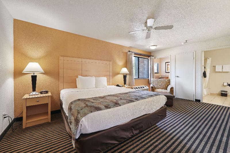Best Western Plus Executive Inn & Suites image