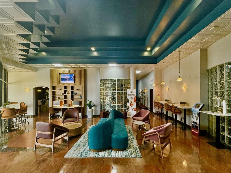 Best Western Plus Suites Hotel - Los Angeles LAX A image
