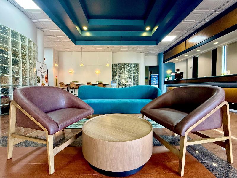Best Western Plus Suites Hotel - Los Angeles LAX A image