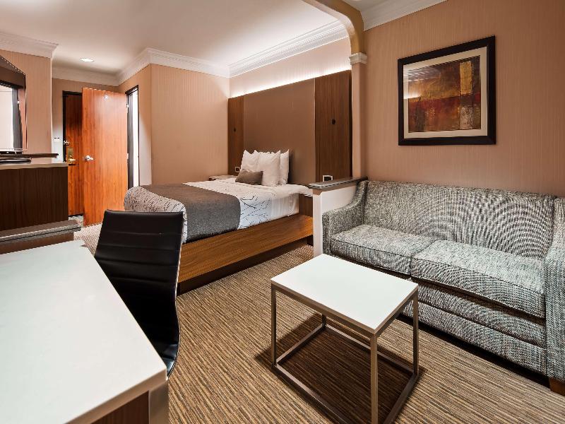 Best Western Plus Suites Hotel - Los Angeles LAX A image