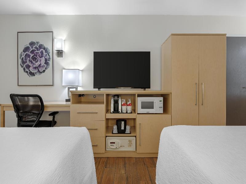 Best Western Plus South Coast Inn image