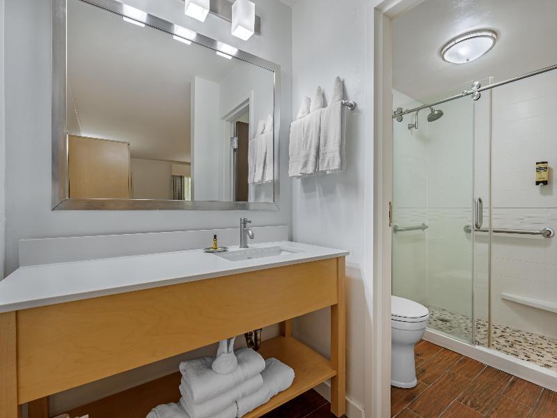 Best Western Plus South Coast Inn image