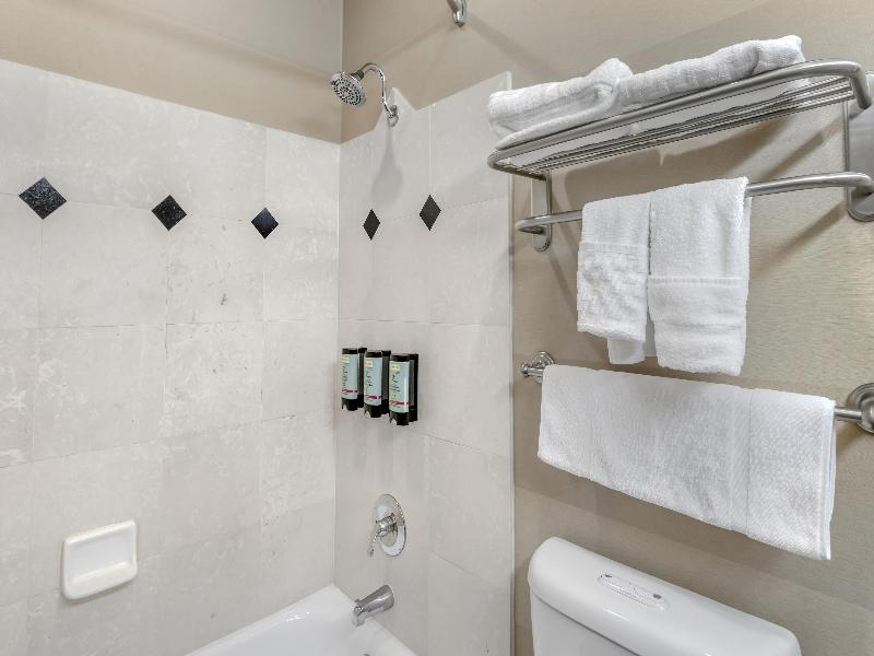 Best Western Plus Brookside Inn image