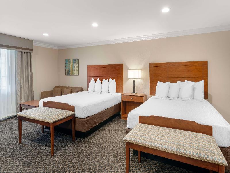 Best Western Oxnard Inn image