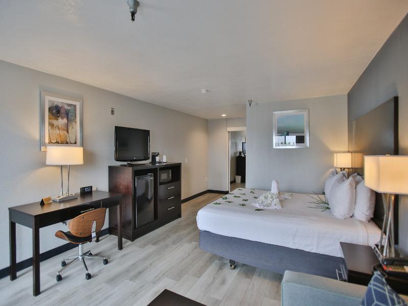 Best Western Surf City image