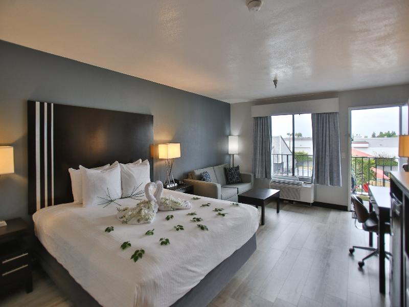 Best Western Surf City image