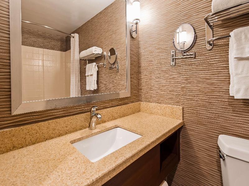 Best Western Plus Rama Inn & Suites image