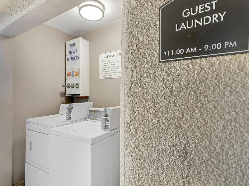 Best Western Kettleman City Inn & Suites image