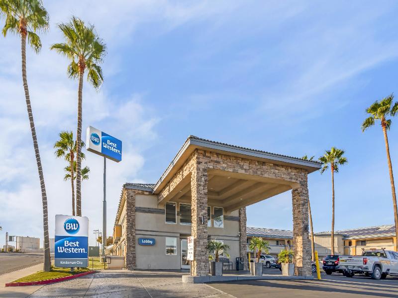 Best Western Kettleman City Inn & Suites image
