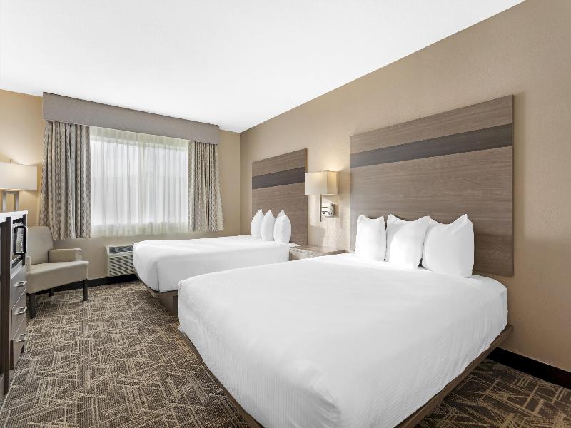 Best Western Kettleman City Inn & Suites image