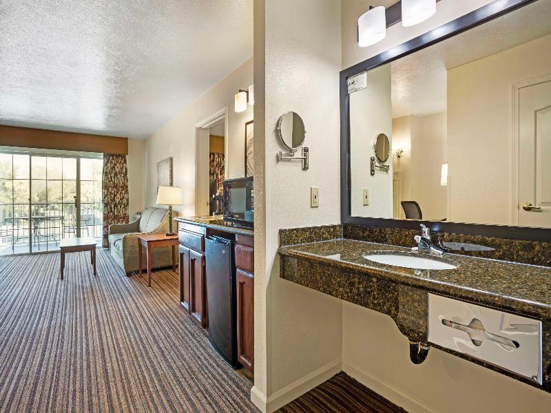 Best Western Clovis Cole image