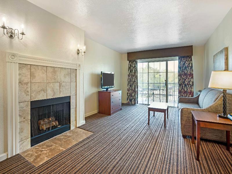 Best Western Clovis Cole image