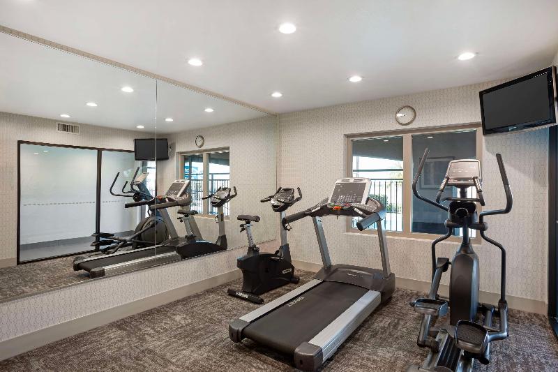 Best Western Exeter Inn & Suites image