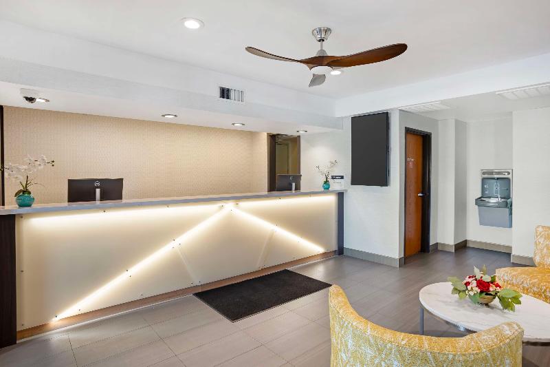 Best Western Exeter Inn & Suites image