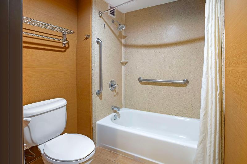 Best Western Exeter Inn & Suites image