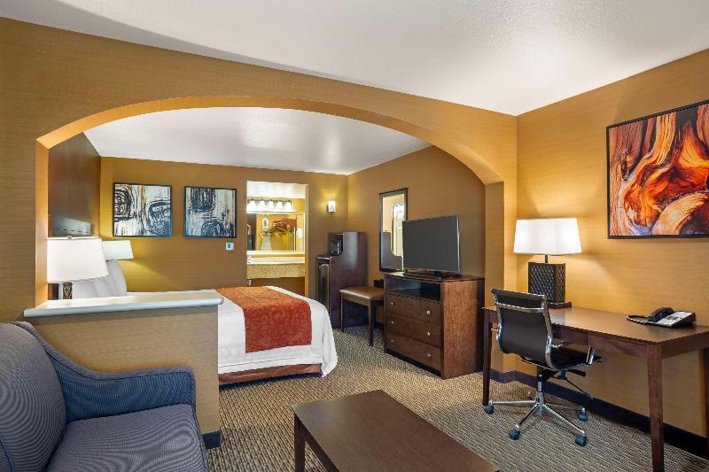 Best Western Exeter Inn & Suites image