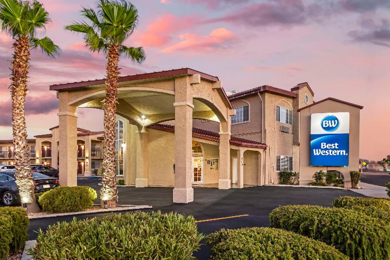Best Western China Lake Inn image
