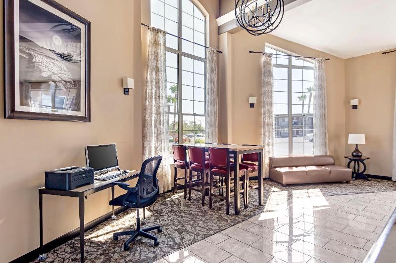 Best Western China Lake Inn image