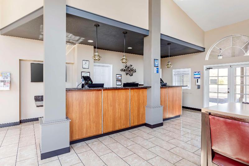 Best Western China Lake Inn image