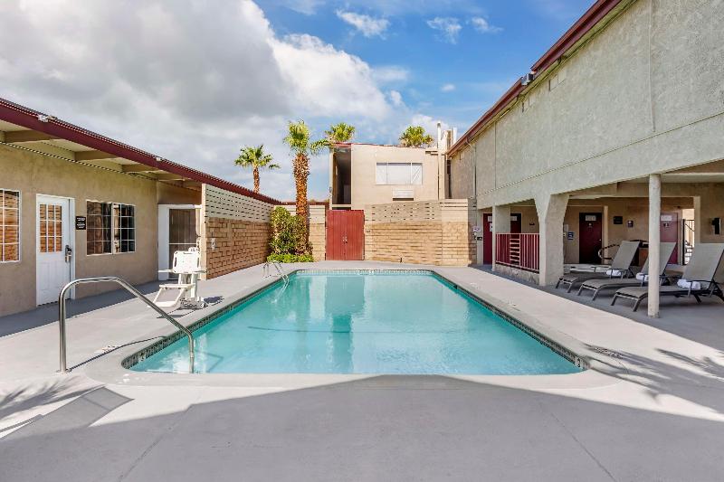 Best Western China Lake Inn image