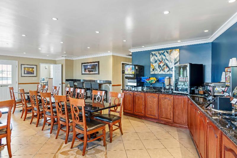 Best Western China Lake Inn image