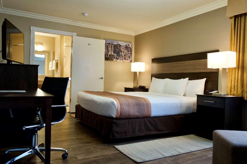 Best Western China Lake Inn image