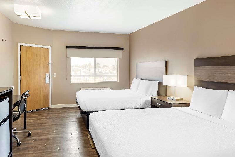 Best Western China Lake Inn image