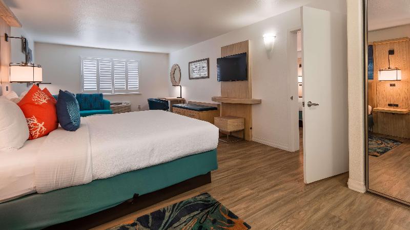 Hotel BW Plus Capitola By-the-Sea Inn & Suites