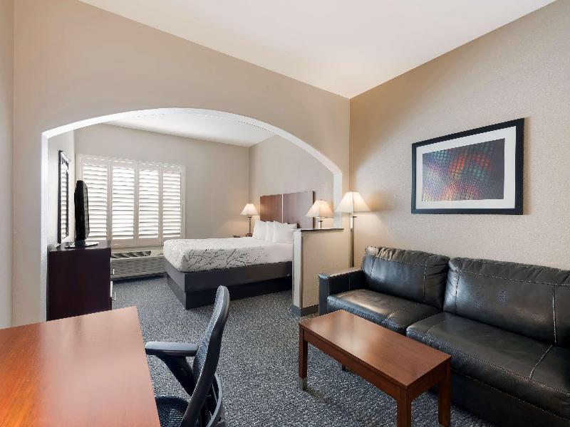 Best Western Lanai Garden Inn & Suites image