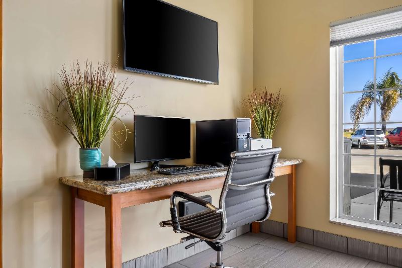 Best Western Liberty Inn image