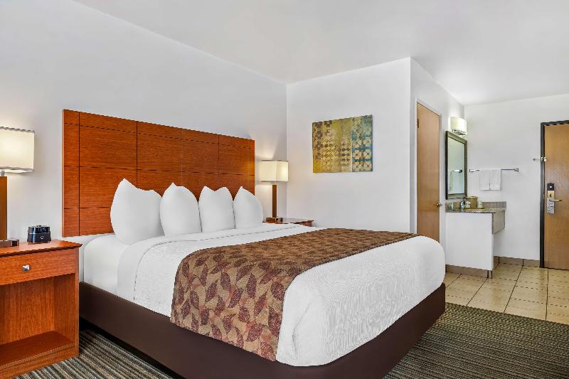 Best Western Liberty Inn image