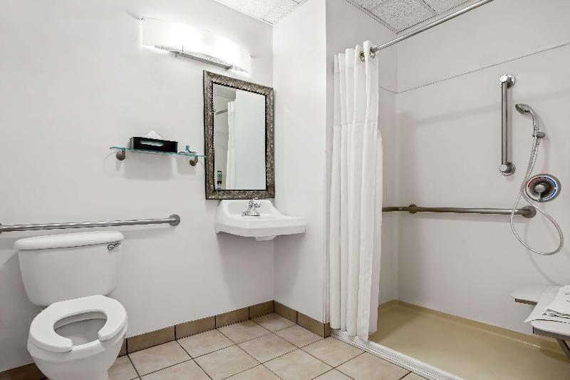 Best Western Liberty Inn image