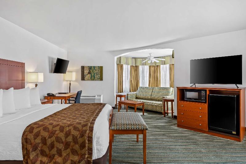 Best Western Liberty Inn image