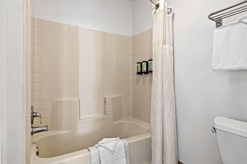 Best Western Liberty Inn image