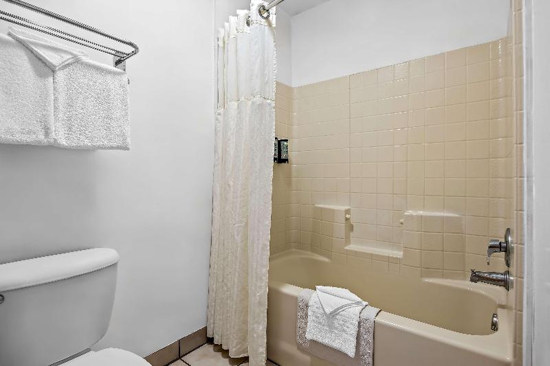 Best Western Liberty Inn image