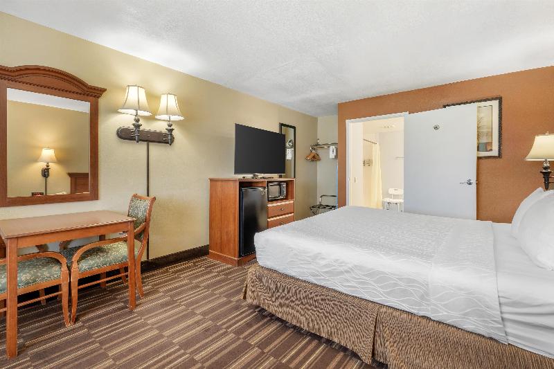 Best Western Desert Winds image