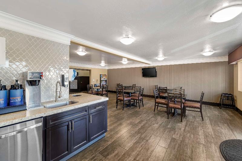 Best Western Liberty Inn image
